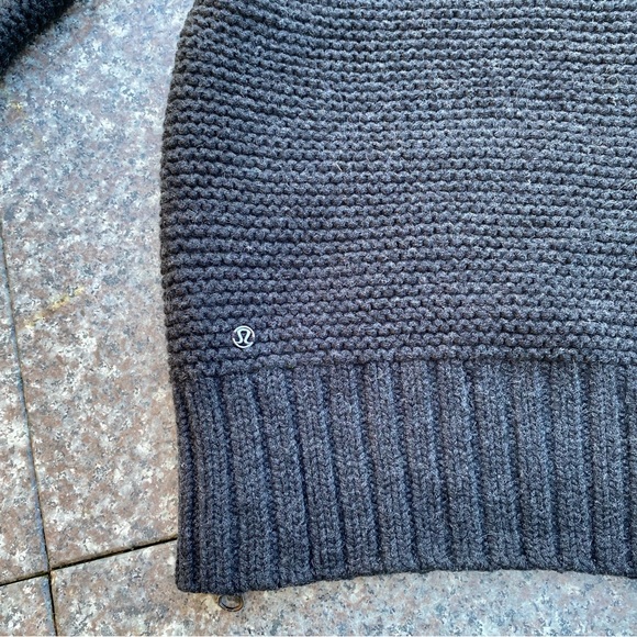 Lululemon merino wool sweater - Picture 7 of 10